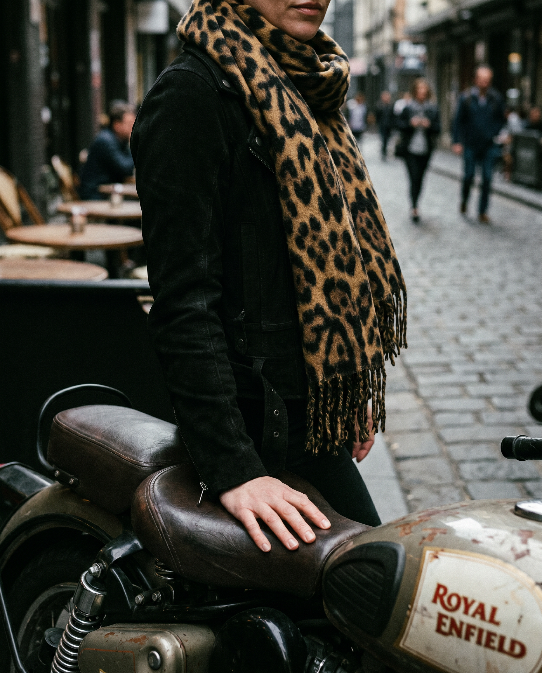 Cashmere Leopard Print scarf