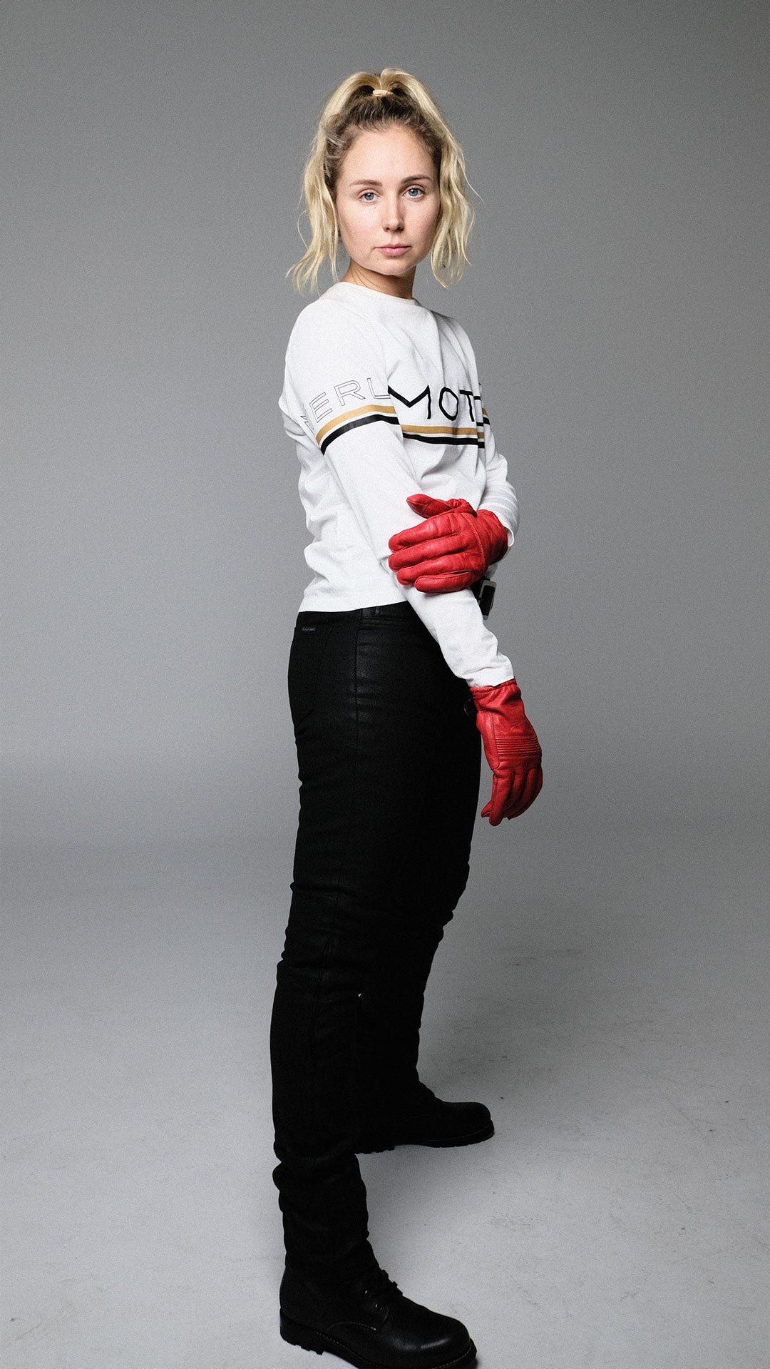 MOTO Unisex Long Sleeve Tee